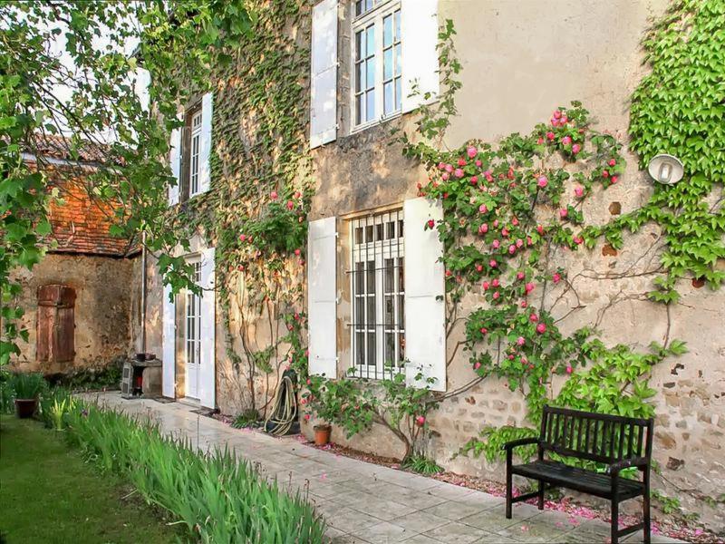 Le Clos Du Gue Pressac Esterno foto