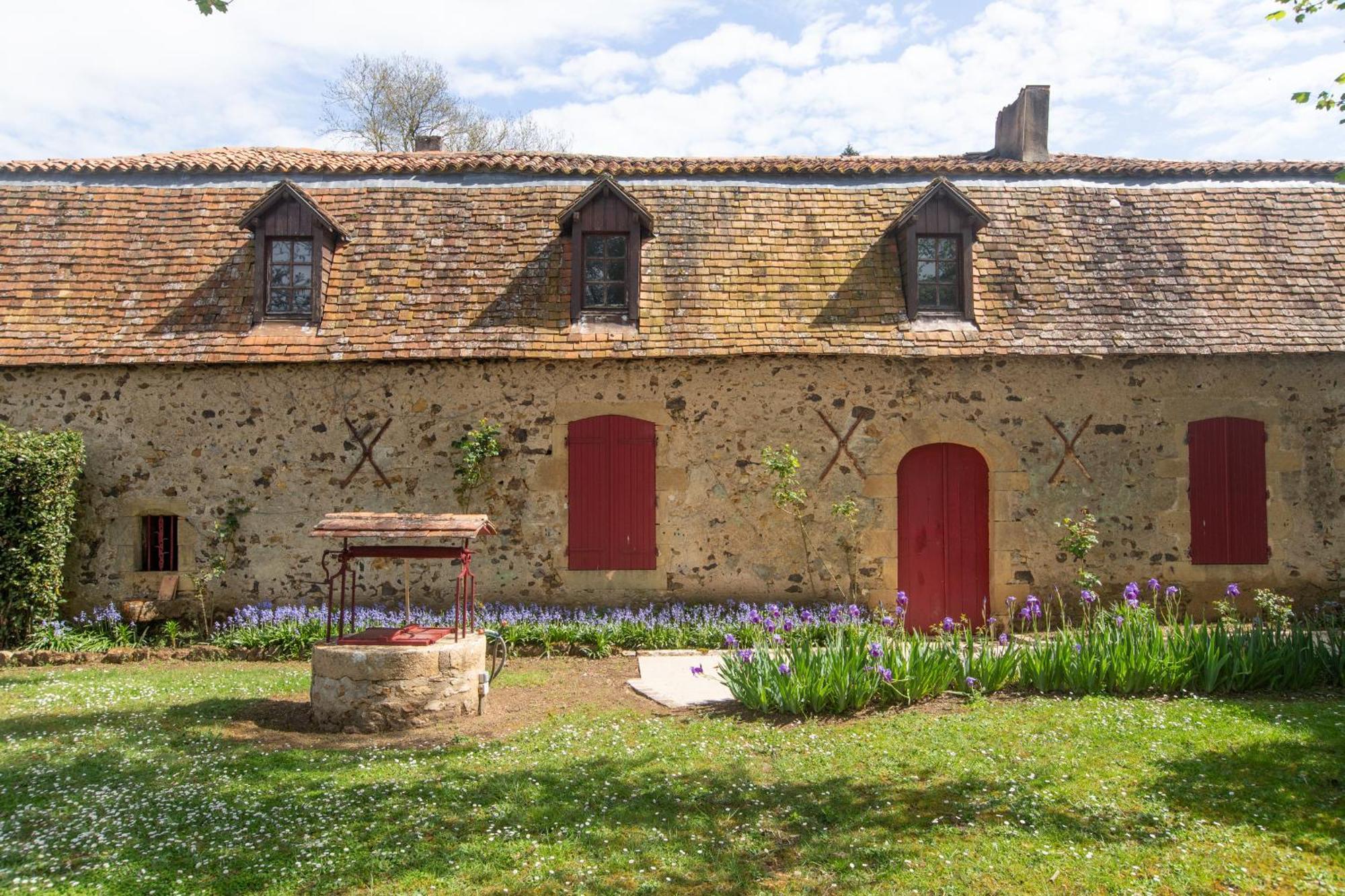 Le Clos Du Gue Pressac Esterno foto